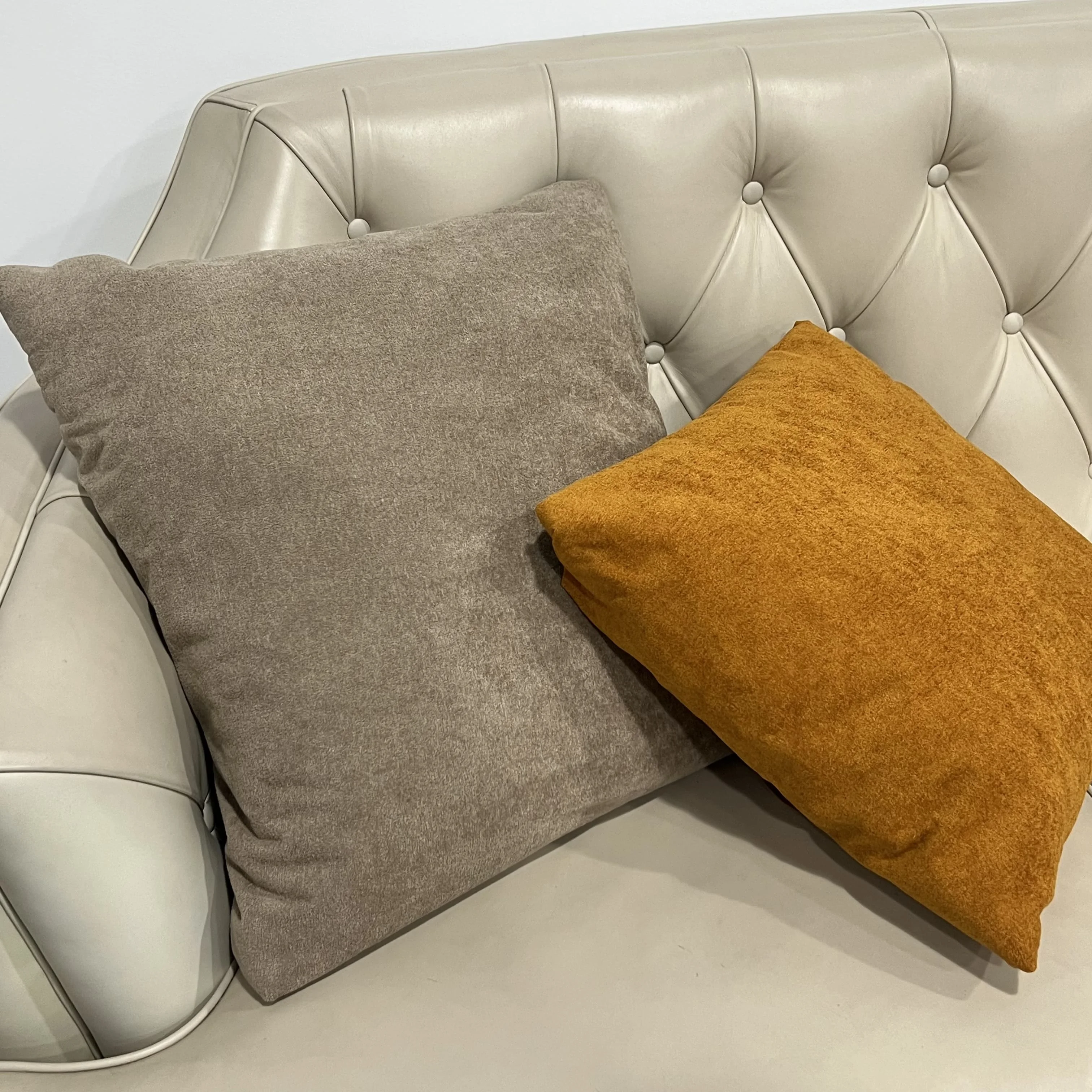 High Quality 100% Polyester Fleece Chenille Velvet Fabric Woven  for Home Textile Upholstery and Sofa Seat Cushion Cover