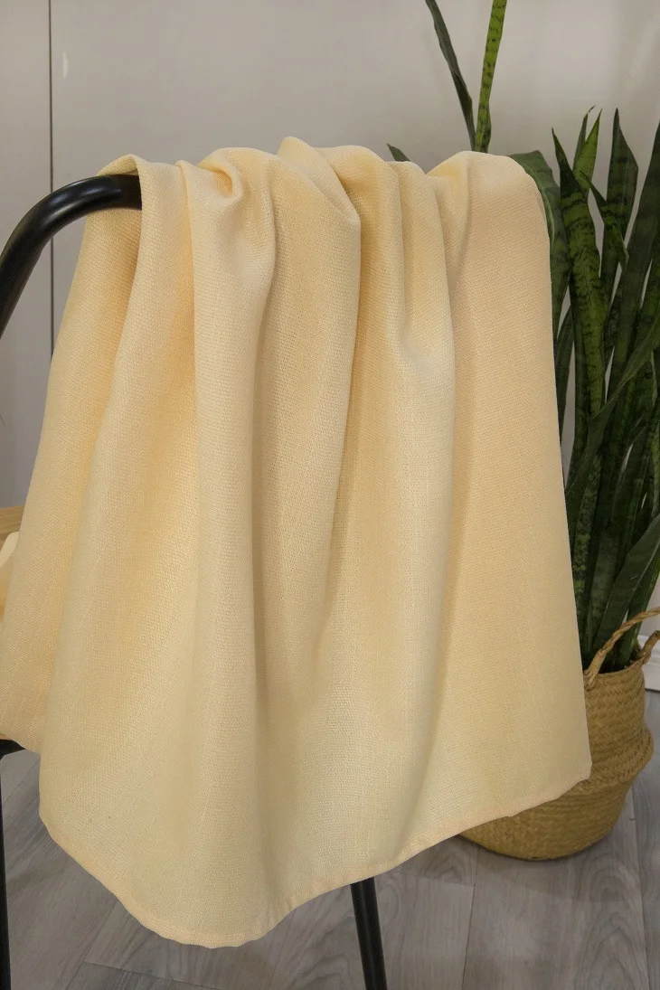 Hot Sale Customized Jacquard 100% Polyester Embossed Blackout Fresh Style Curtain Fabric