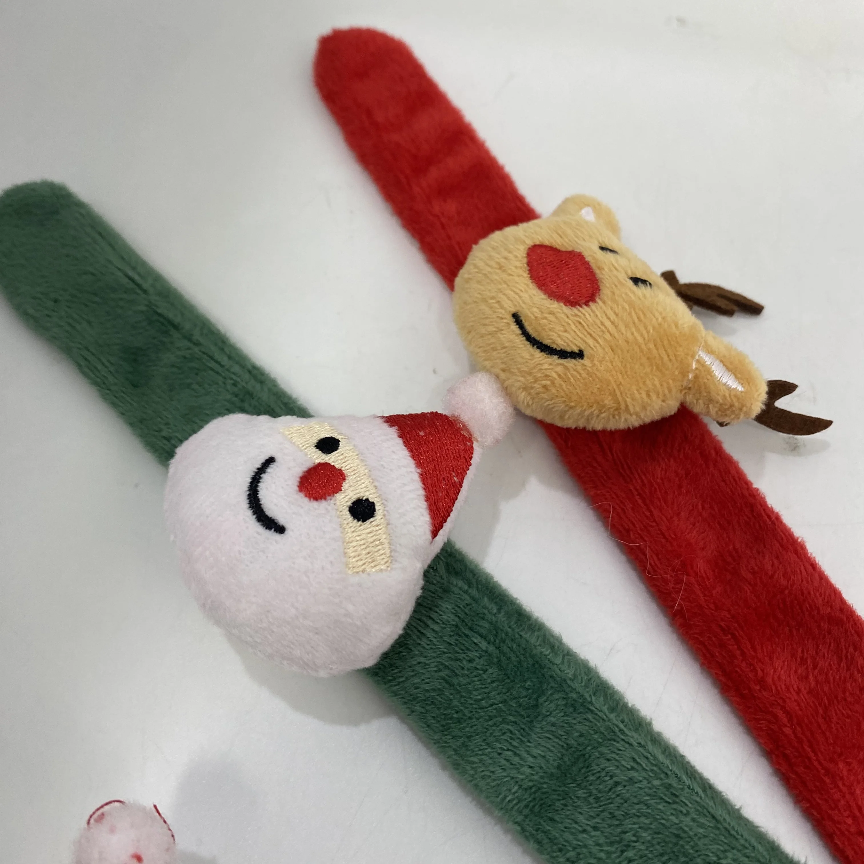 Christmas Day Plush Animal Slap Ring Wrist Band Plush Leopard Festival Clap ring Cartoon animal bracelet Toy multi colors