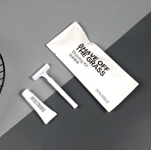 Hot sale Personal care set hotel travel trip kit Toothbrushes shaving shower bag paste cepillo dental adult OEM logo customized