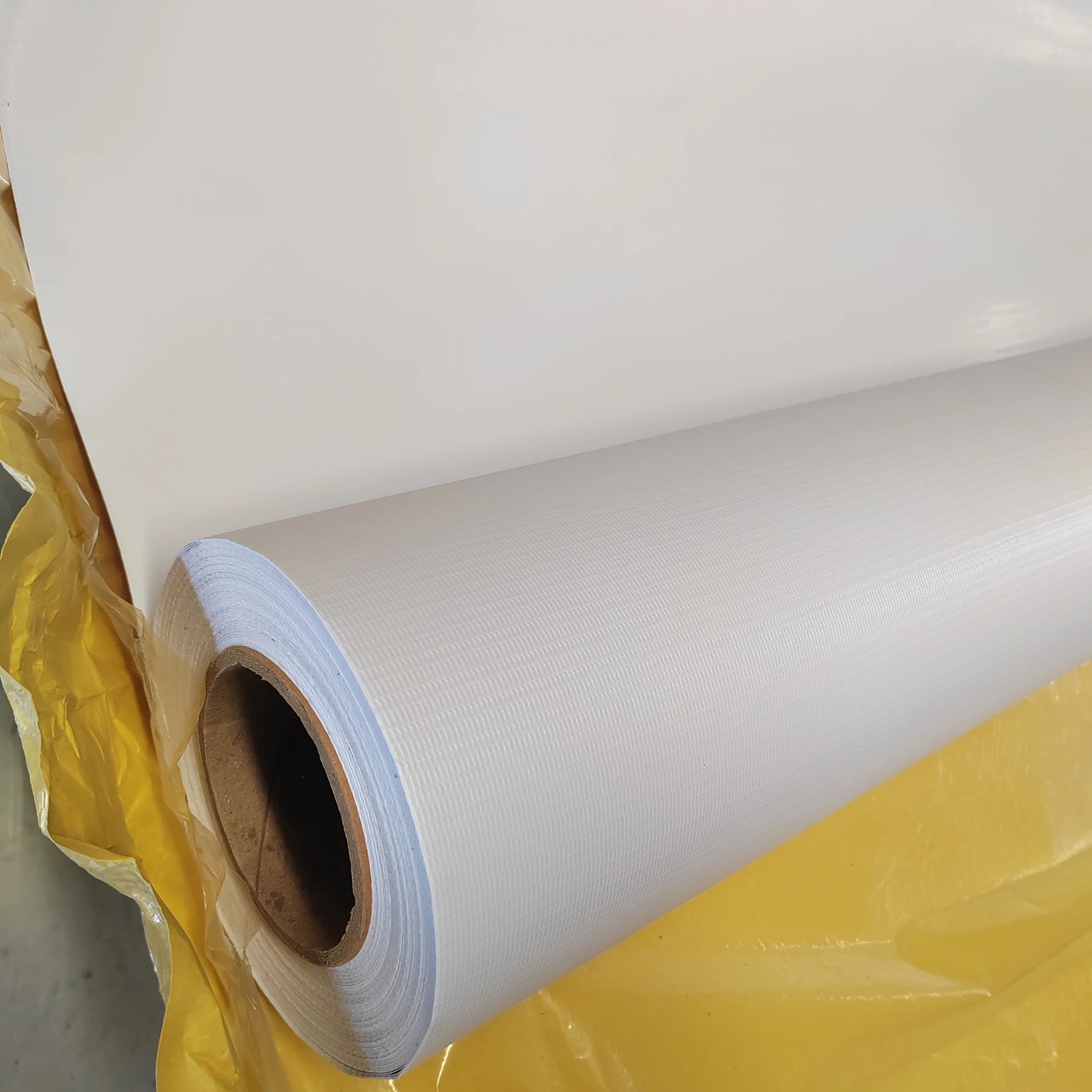 Factory Low Price Digital Printing White PVC Flex Banner Roll For Large Billboard flex banner raw materials with best quality