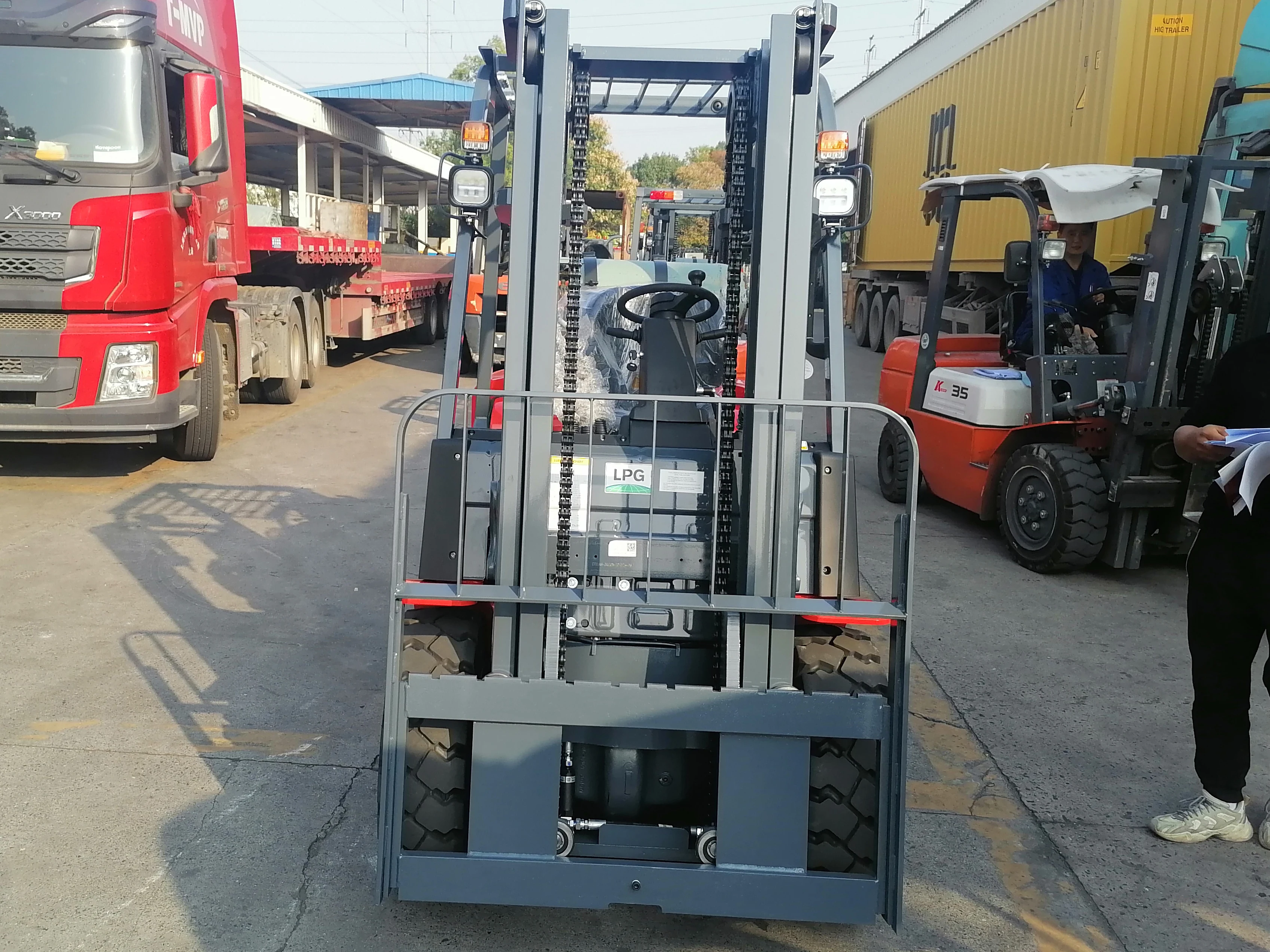 Powerful Engine Heli 3.5Ton LPG&Gasoline Forklift CPQYD35