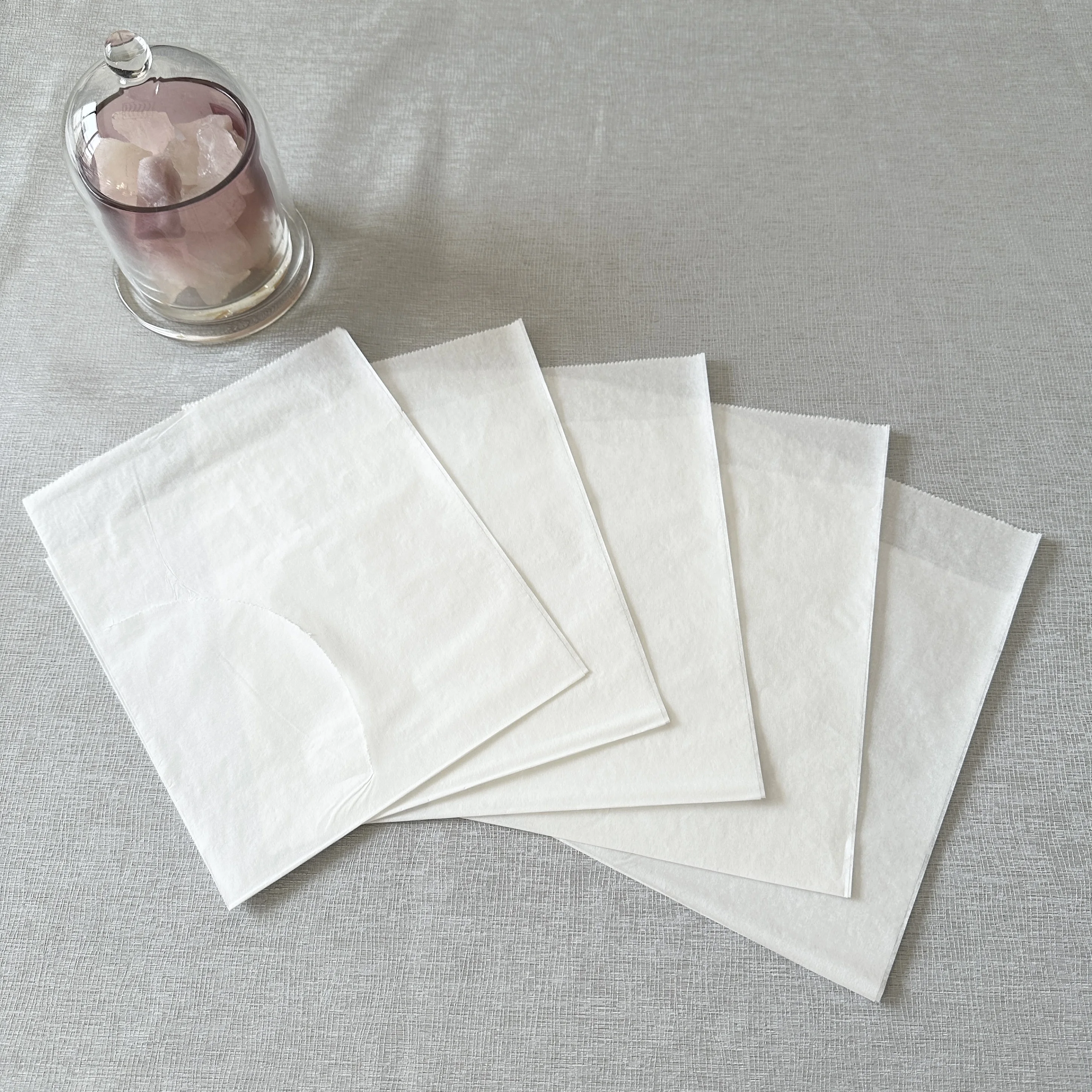 Hygienic Disposal Toilet Seat Covers Flushable 200 Pieces 16g Pocket Toilet Seat Paper Pad For Plane Hotel Travel