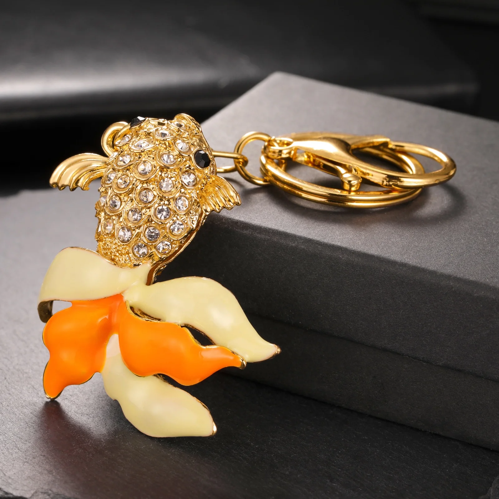 Zircon Goldfish Keychain Fashion Cute Animal Key Chain Daily Accessories Alloy Jewelry Gift