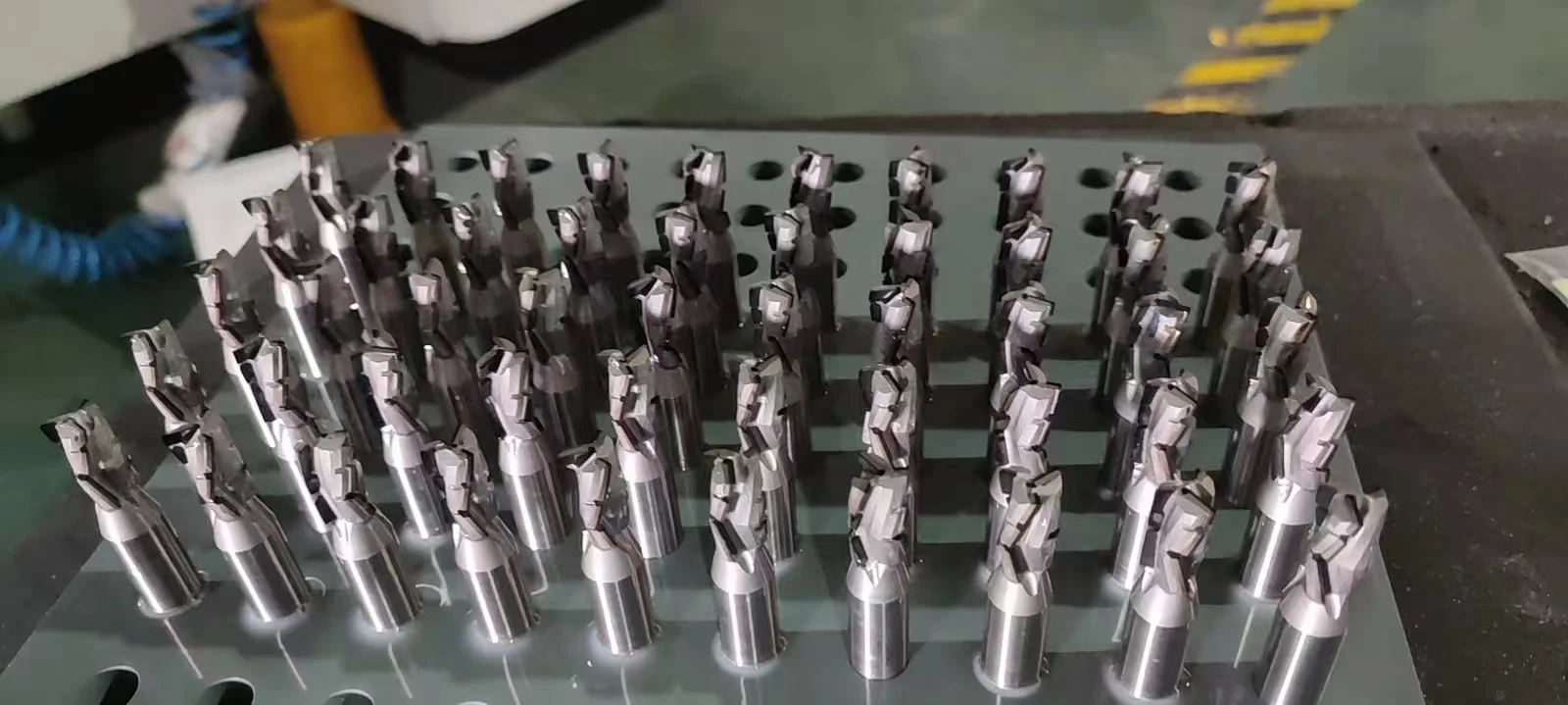 Lamboss PCD Diamond Cutter Top Industrial Grade Woodworking Tool Pcd Spiral Cnc Wood Router Bit