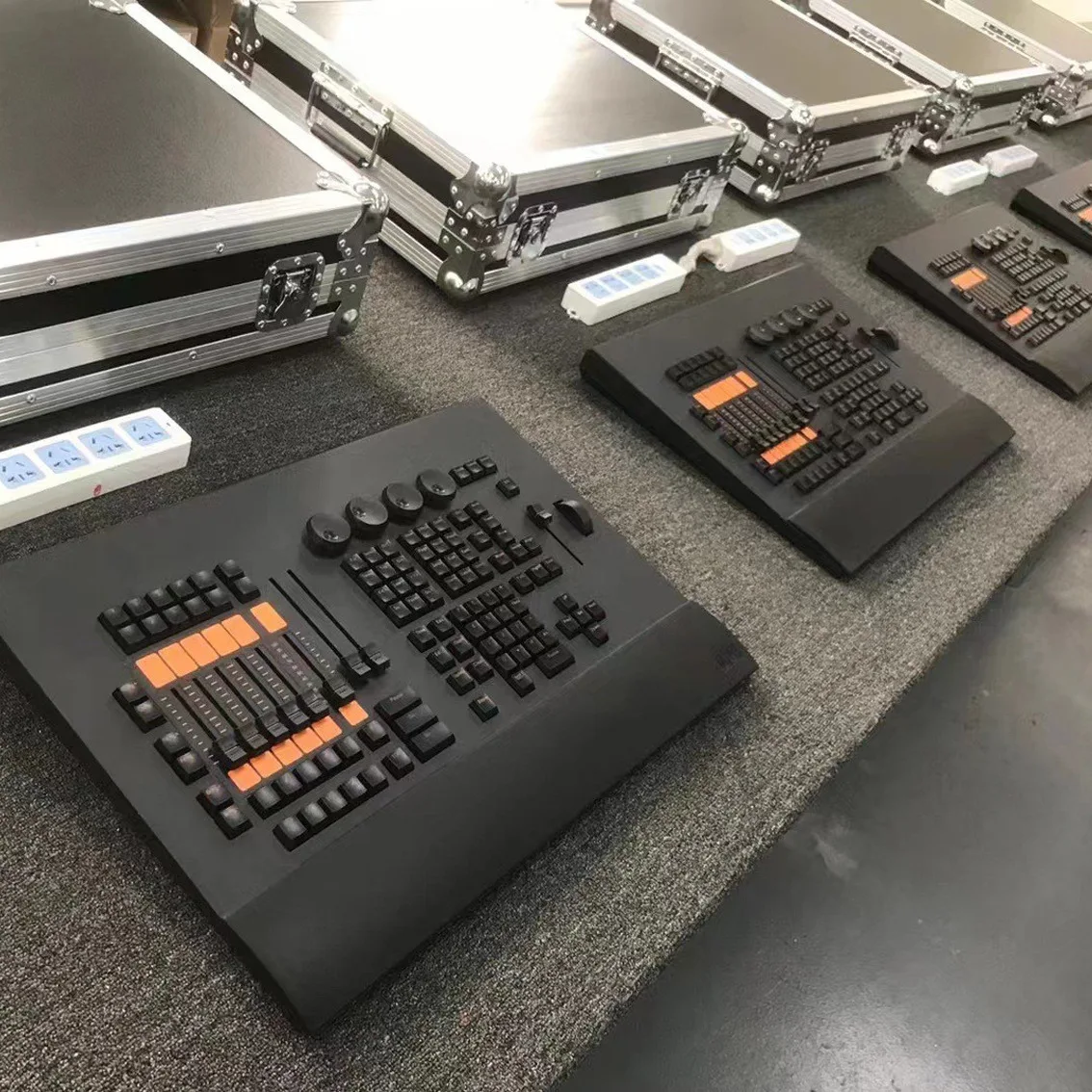 stage lights moving head light control command console DMX512 Stage Lighting Console MA Console