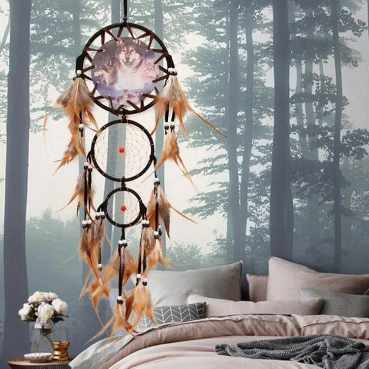Hot Sale Indian Dream Catcher Wolf Head Oil Painting Handmade Dreamcatcher Home Decor Wall Hanging Natural Feather Pendant Room