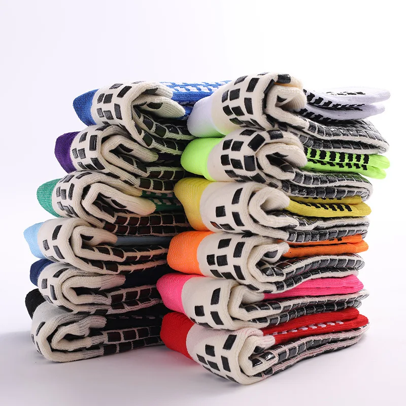 Wholesale High Quality Anti Slip Non Slip Grip Sock Football Non Skid Athletic Sox with grips Sport Socks