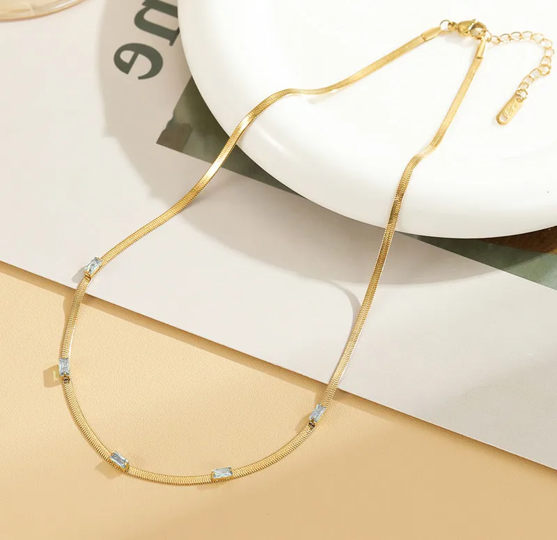 DAICY unique design non tarnish 18k gold stainless steel Emerald zircon herringbone chain fashion jewelry jewelry sets