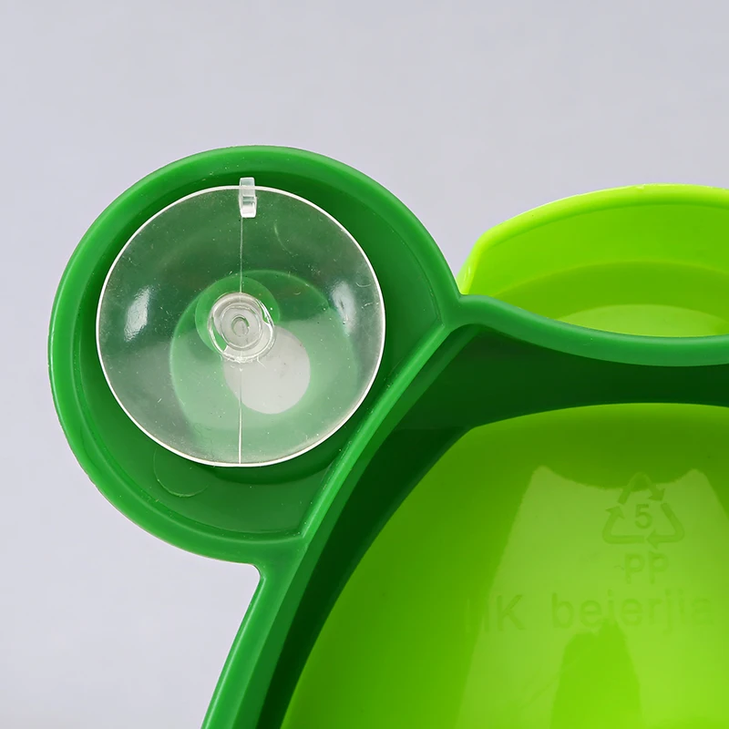 Baby bathroom frog urinal for potty toilet training for boys