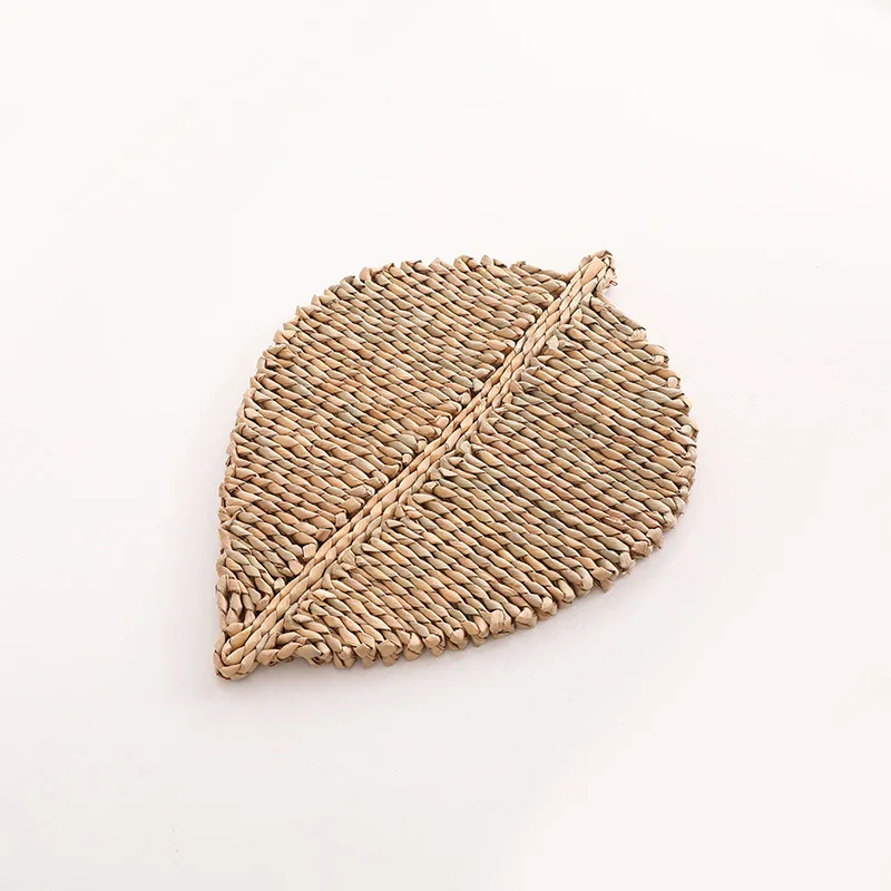 DR-NY Woven Placemats Round  Wicker Rattan Plate Chargers Round Woven Placemats for a Dining Table Water Hyacinth Wicker