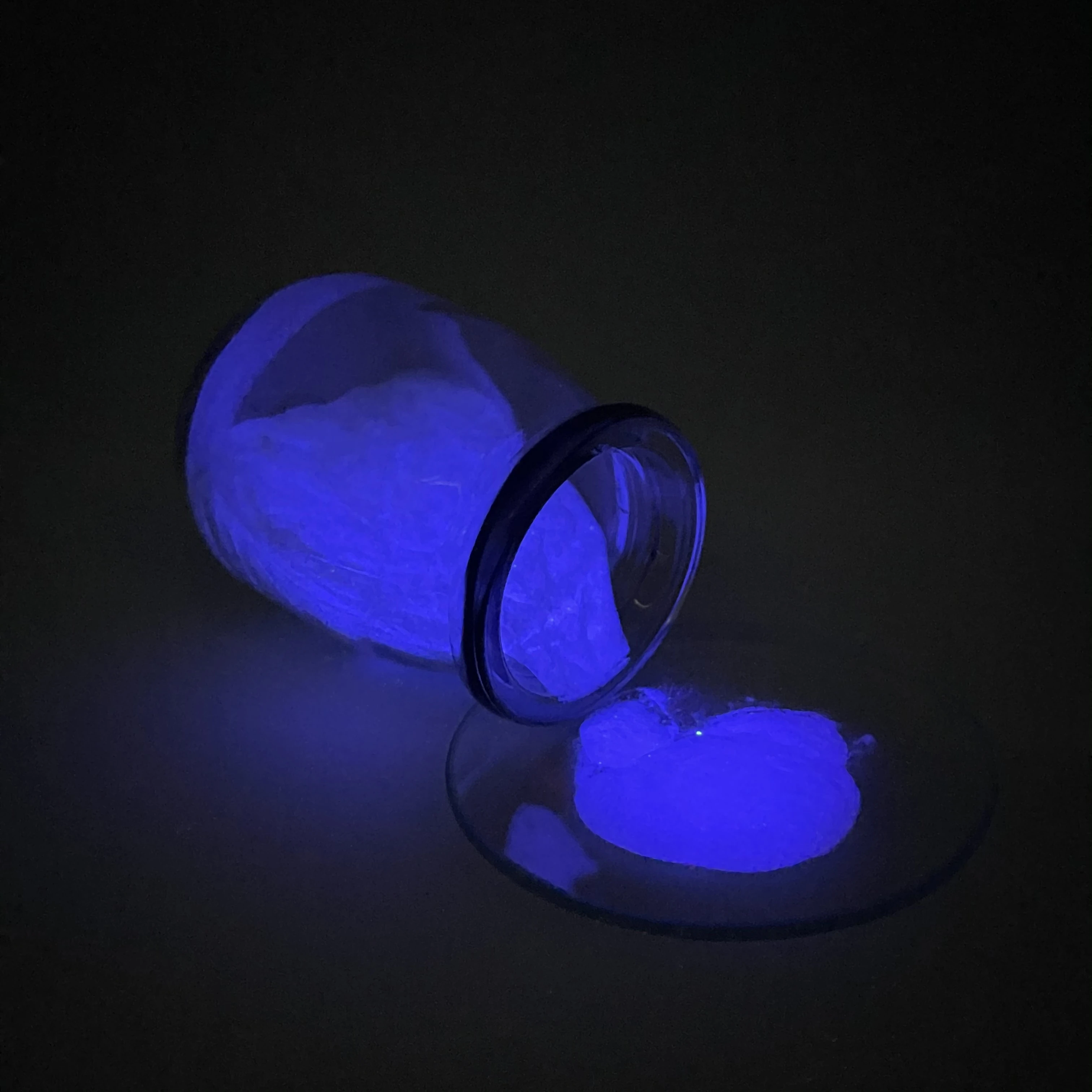 Glow Pigment For Silk-screen Printing