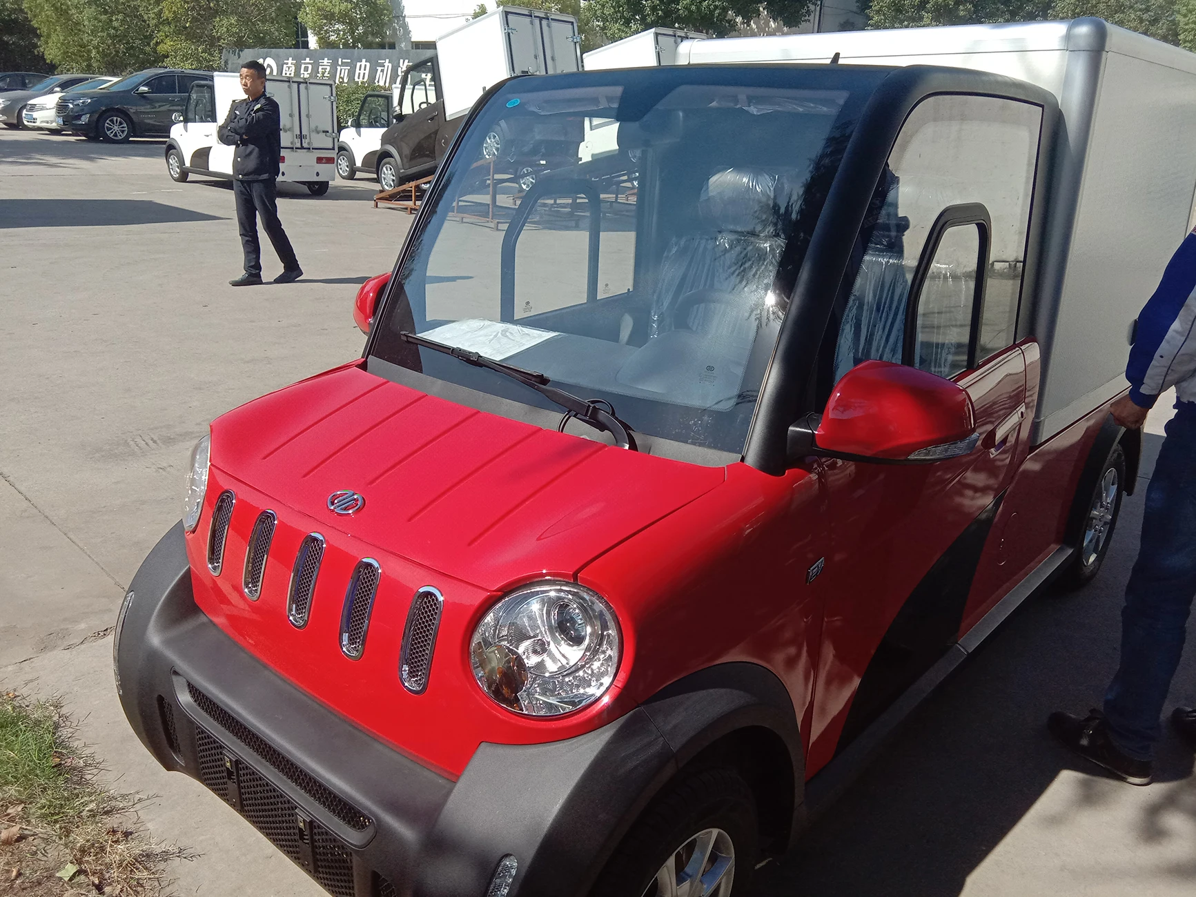 EEC утвержден L7e 4wd электрическое транспортное средство 2 местный Ван Мини грузовик новый
