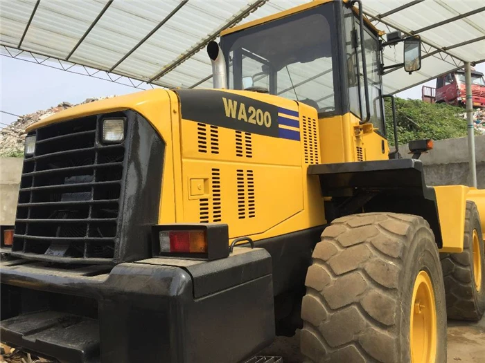 Good condition used engineering machine original wheel loader Komatsu WA200 made in Japan with discount