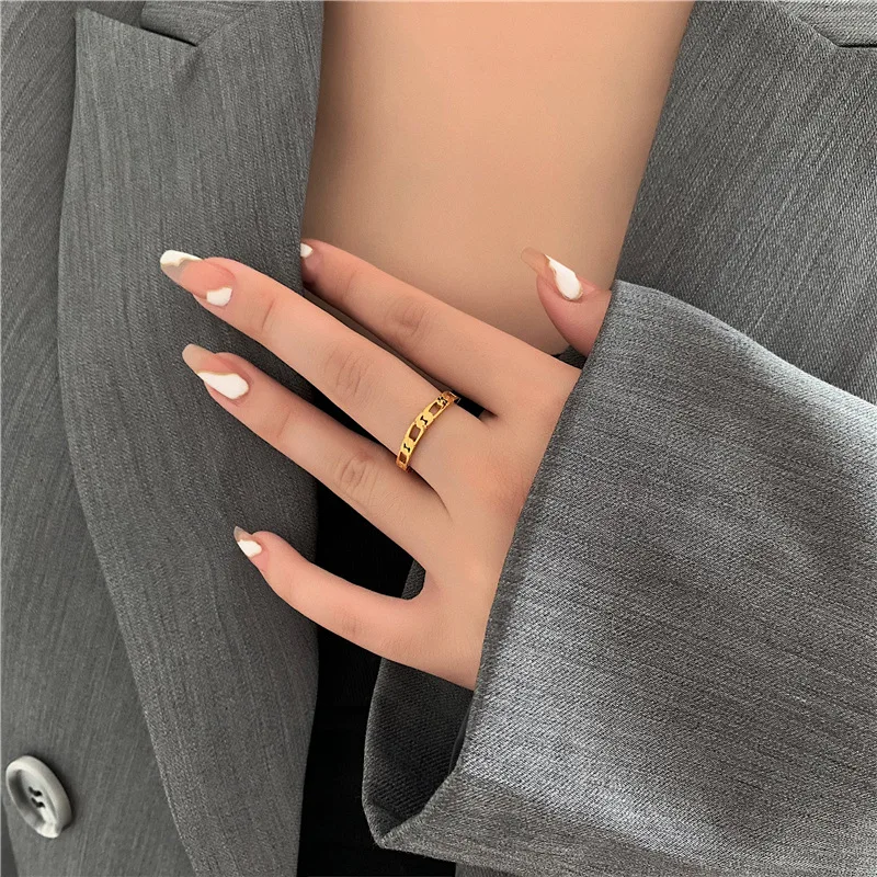 SUMMLY Vintage Personalized Waterproof 18K Gold Plated Stainless Steel Rings Fashion Jewelry
