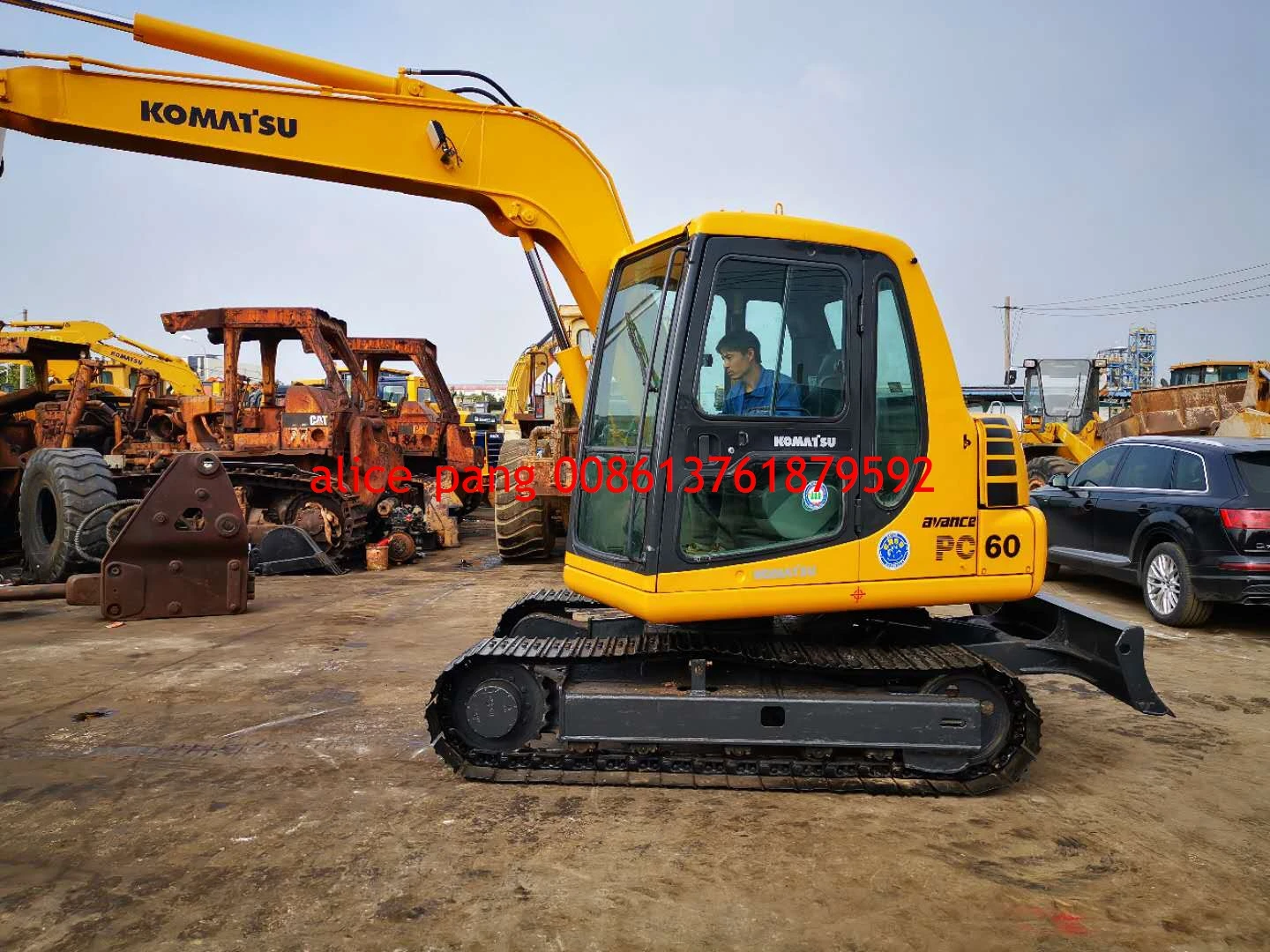Used komatsu pc60 excavator ,small used excavator komatsu 60 ,mini 6ton komatsu backhoe for sale .