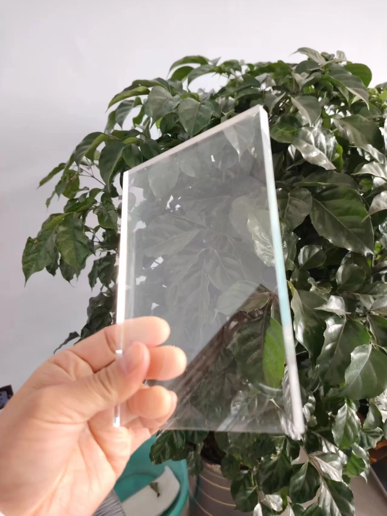 China  Manufacture clear  float   glass   and  low  iron  glass   for  commercial  buildings