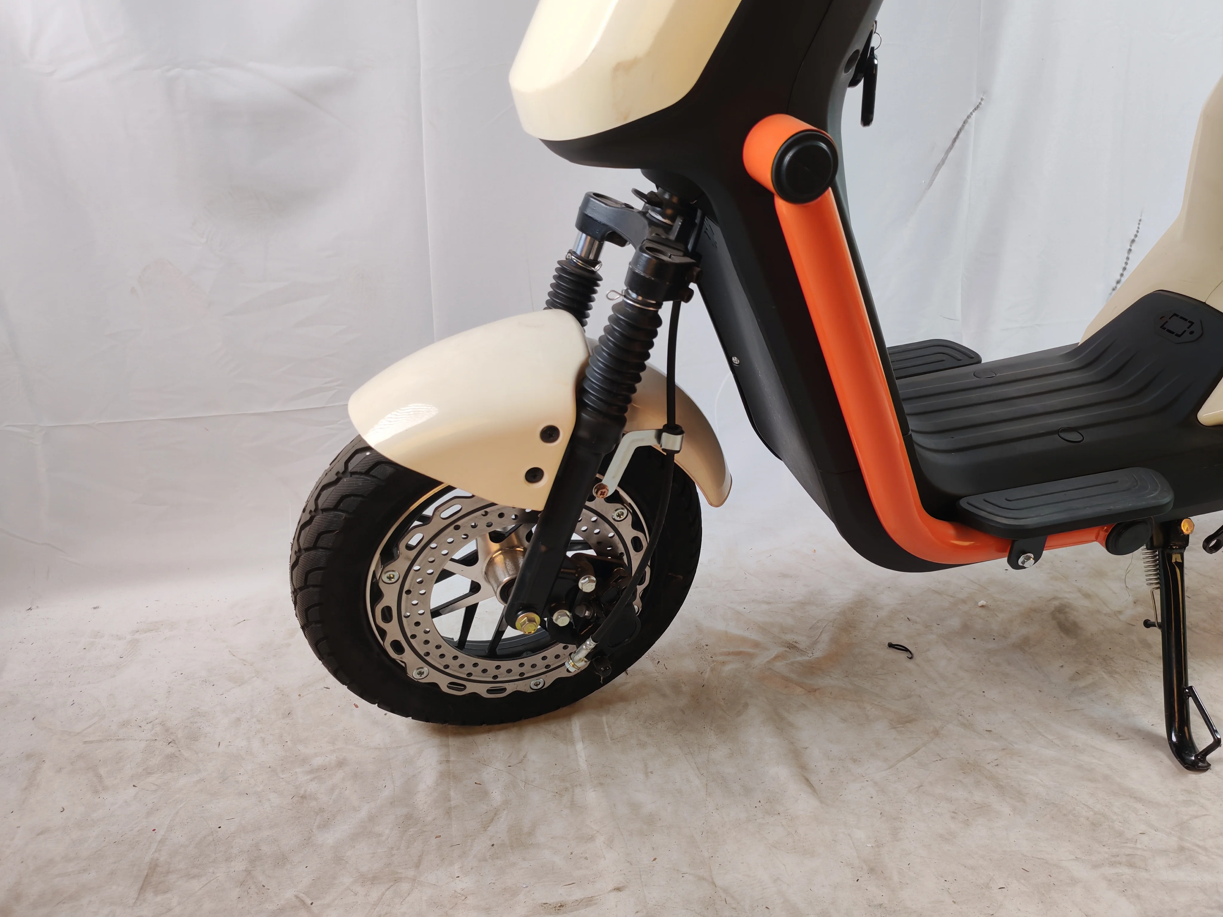 Wholesale 1500W Electric Bike High Speed 65km/h Scooter Moped Electric Dirt Bike Adult Off-road Motorcycle
