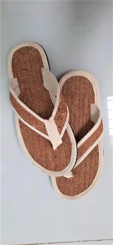 Wholesale natural coir slipper/ handmade flip flop/ slipper sandal made from coconut  WS0084587176063