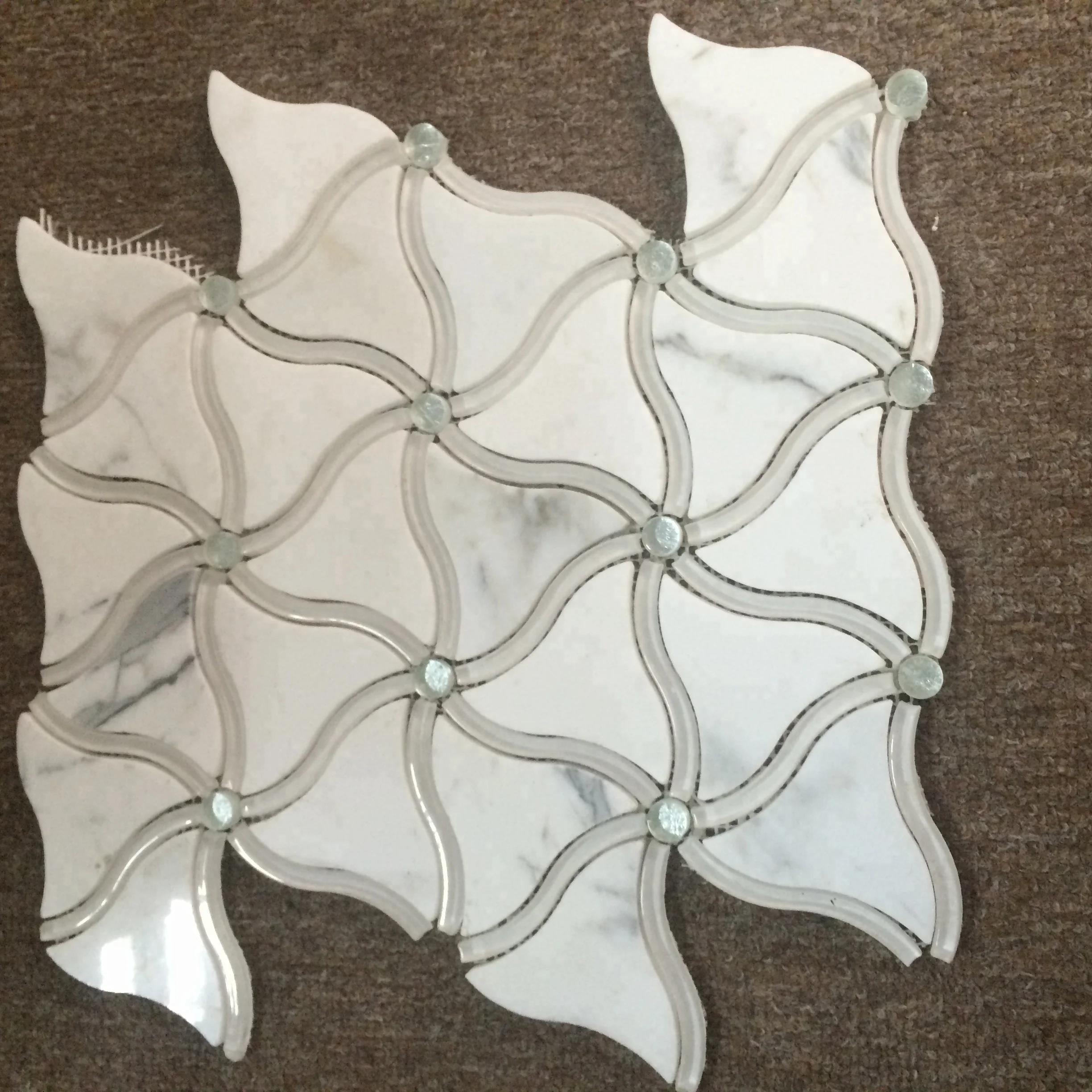 Unique Design Marble Mix Glass Waterjet Parquet Feature Mosaic Marble Tile