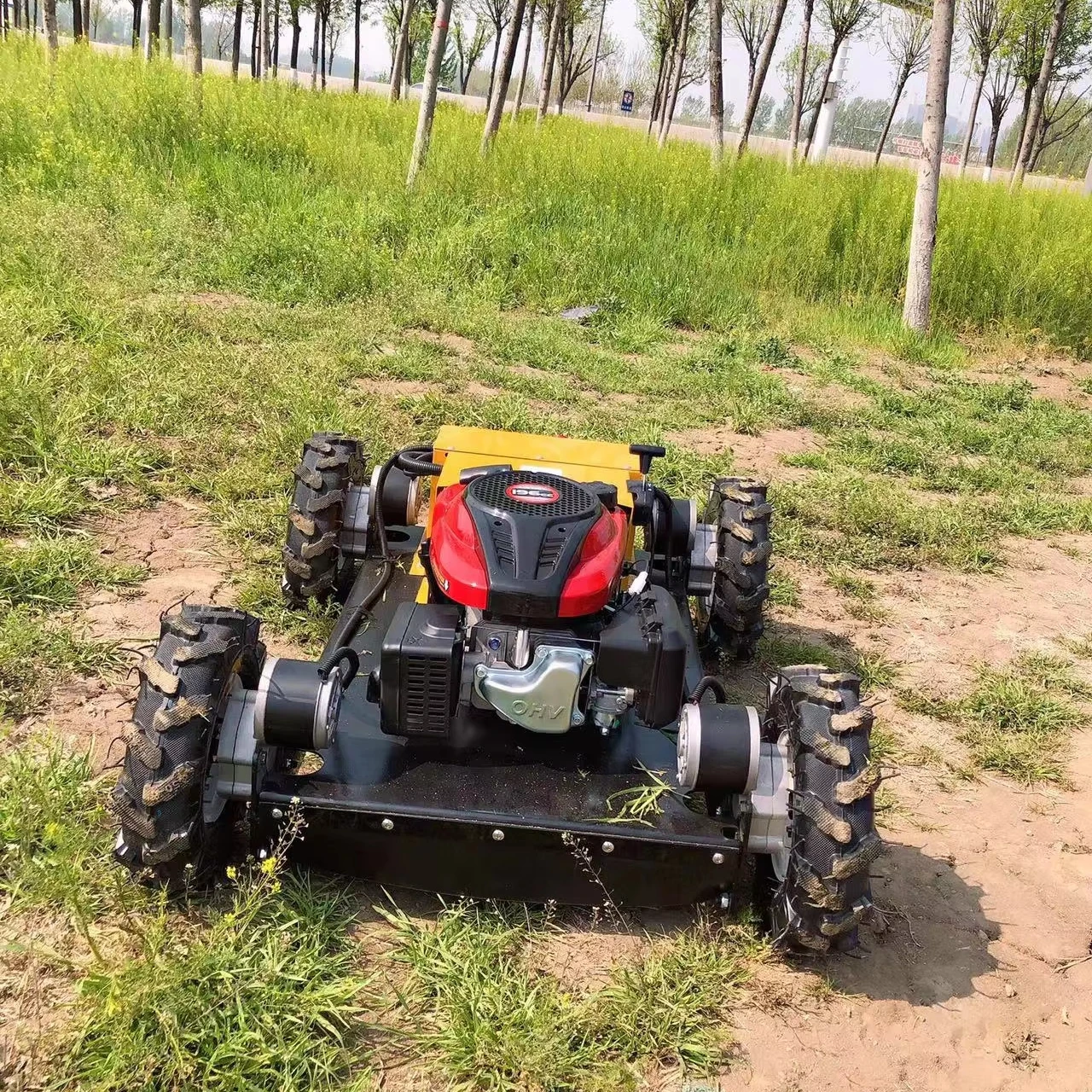 Garden four-stroke lawn mower Remote control wheel mower Farm garden small lawn mower