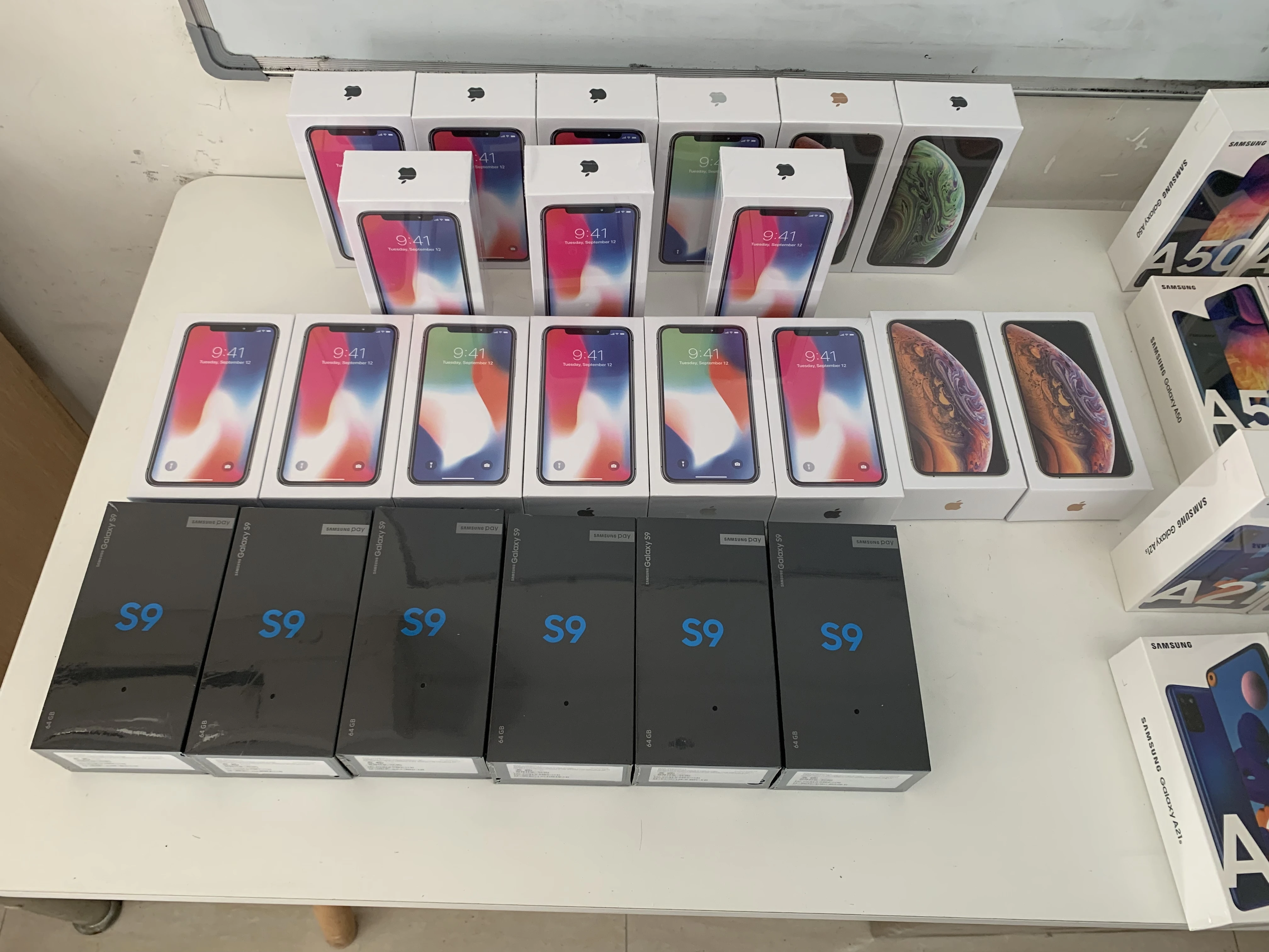 Wholesale Original Cheap A10 A12 A20 A30 A40 A50 A70 A90 5G Unlocked Used Smartphone for Samsung Mobile Phones