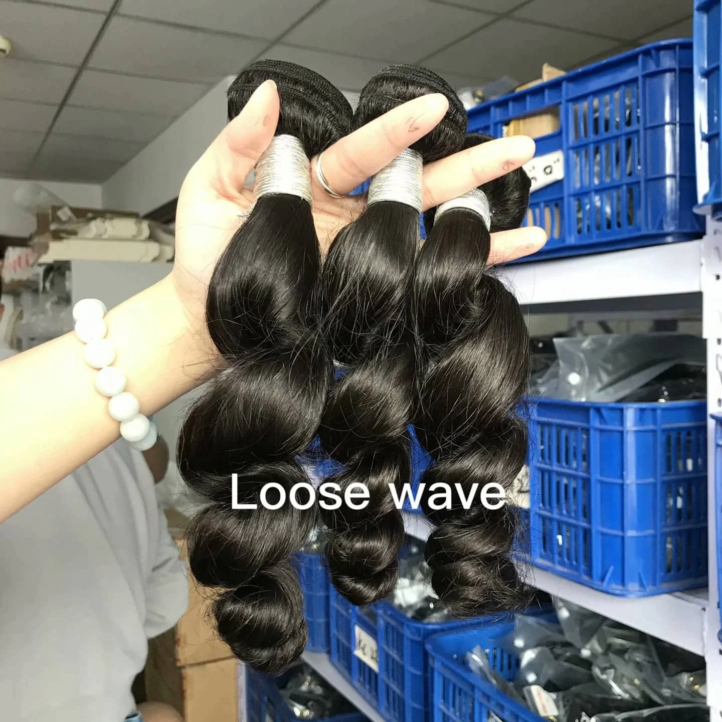 unprocessed wholesale virgin Vietnam hair loose wave hair extensions wavy curly