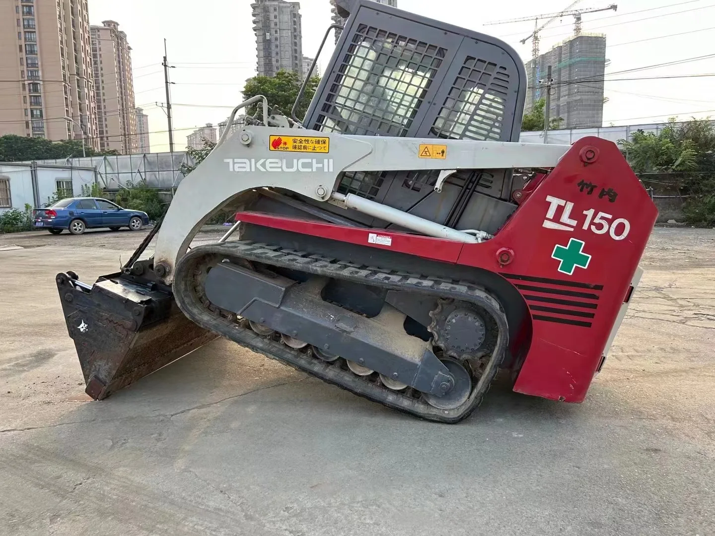 Used Original Japan Brand TAKEUCHI TL150 Track Skid Car  High-performance Small secondhand skid steer in good condition on sale