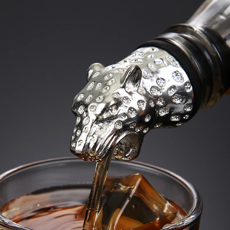 Wine Accessories Creative Zinc Alloy Animal Wine Pourer Tiger Head Wine Bottle Pourer And Stopper