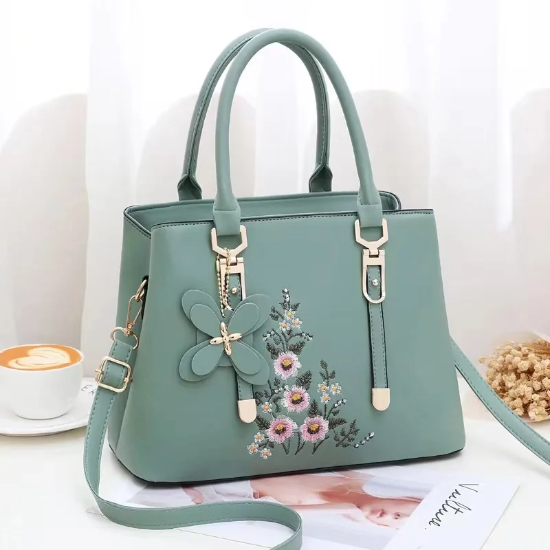 2024 new fashion women s single shoulder crossbody bag simple handbag