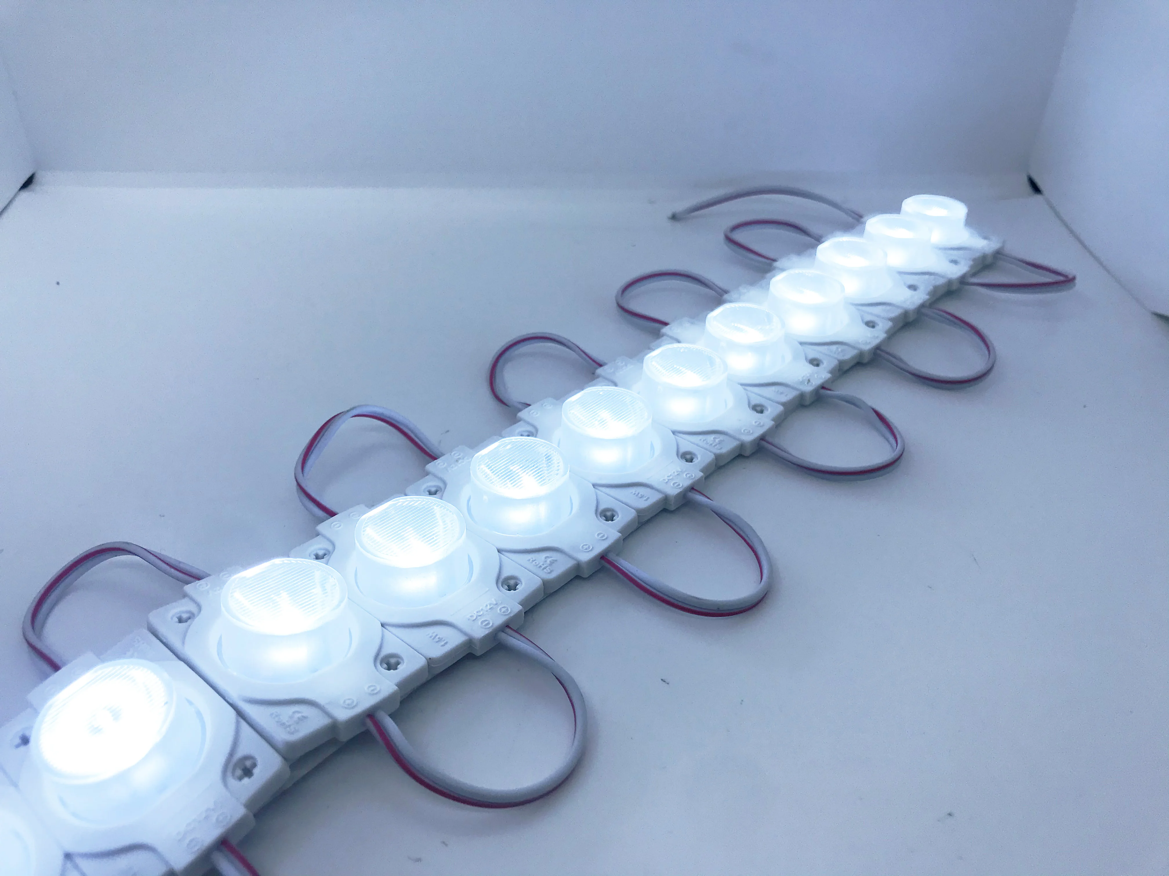 SMD2835 3030 ABS Injection Led Module With Lens For Side Light  DC12V/24V  kinds of   1 Chips 1.5W LED  Module