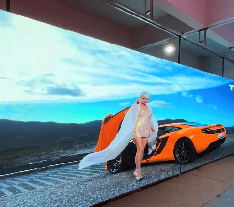 Yake P1.8 1.8mm P2 P2.5 2.5mm Indoor Fixed Led Display Screen Panel Pantalla De Led 25 Club KTV Wall Mount Led Wall Interior