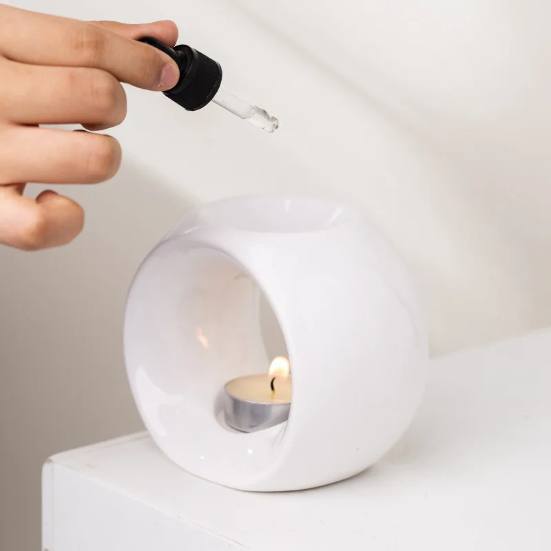 Hot selling porcelain oil heater ceramic Essential oil incense burner for home decor meditation