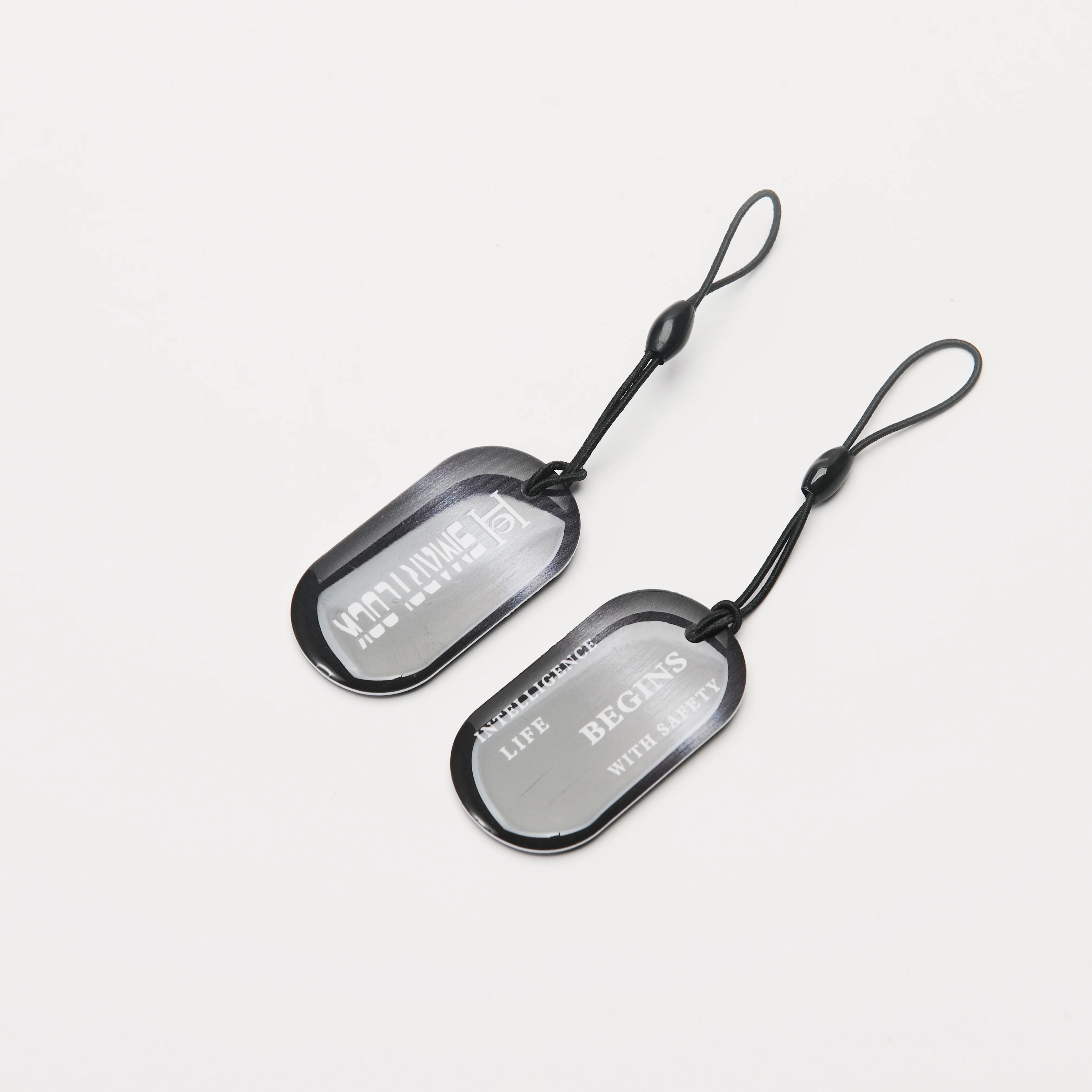 YTS 2022 NEW Custom Rewritable RFID 13.56MHZ Epoxy High Frequency Mini Electronic Label Round NFC Smart Card