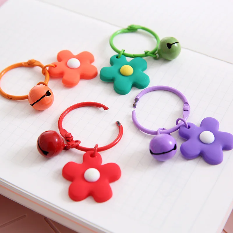 Small Candy Resin Flower Keychain Girl Cute Metal Bell Keyring Women Party Bag Jewelry Pendant Trinket Car Key Holder Charms
