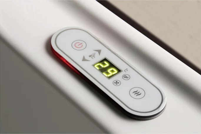 Bathtub thermostat Efficient constant temperature and fast heating control