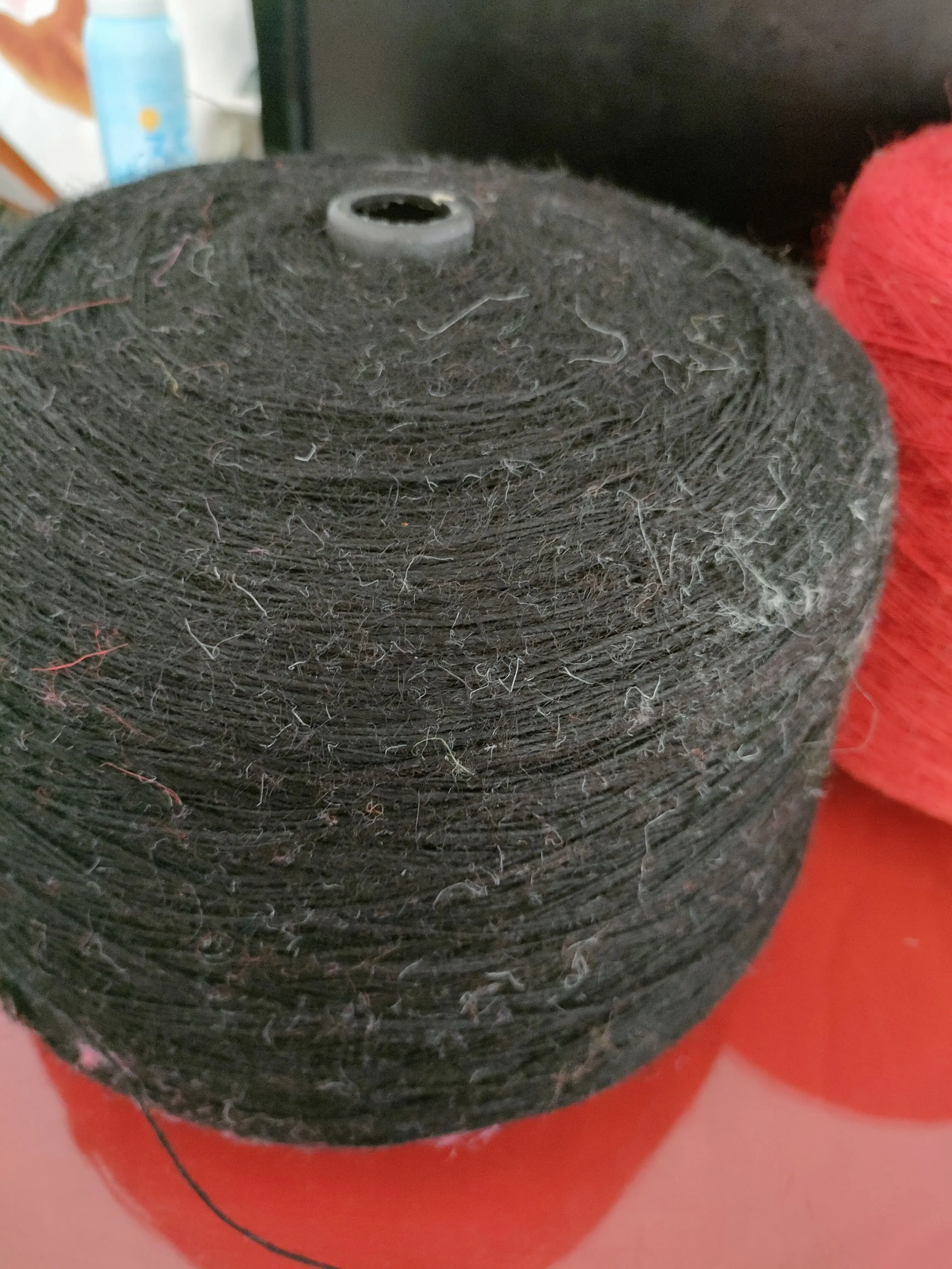 Low price reusable and washable standard quality eco friendly 100% braided jute yarn 16LBS/1PLY (black yarn)