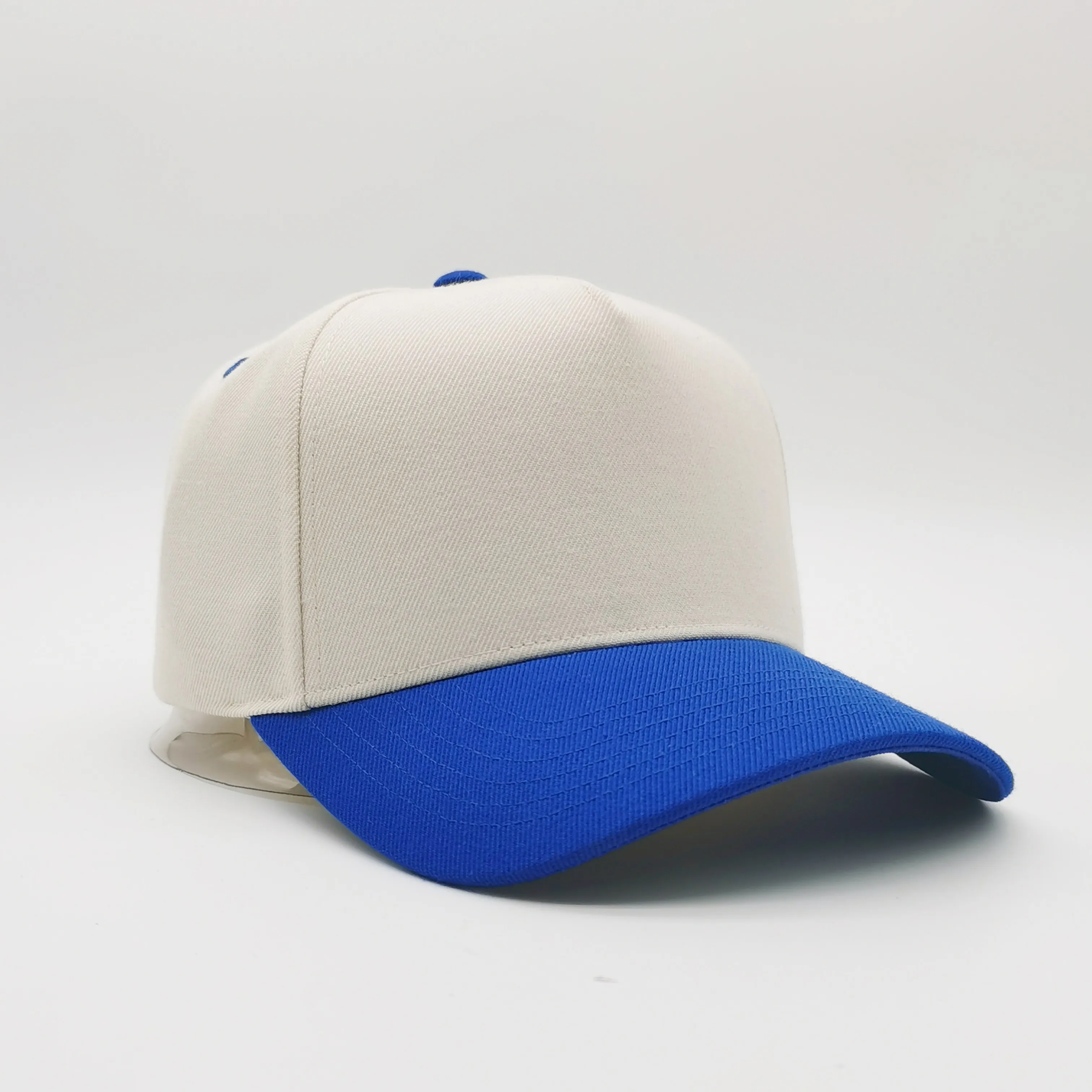 New Trend Structured 5 Panel Two Tone Curved Bill Custom Embroidery Logo Baseball Cap