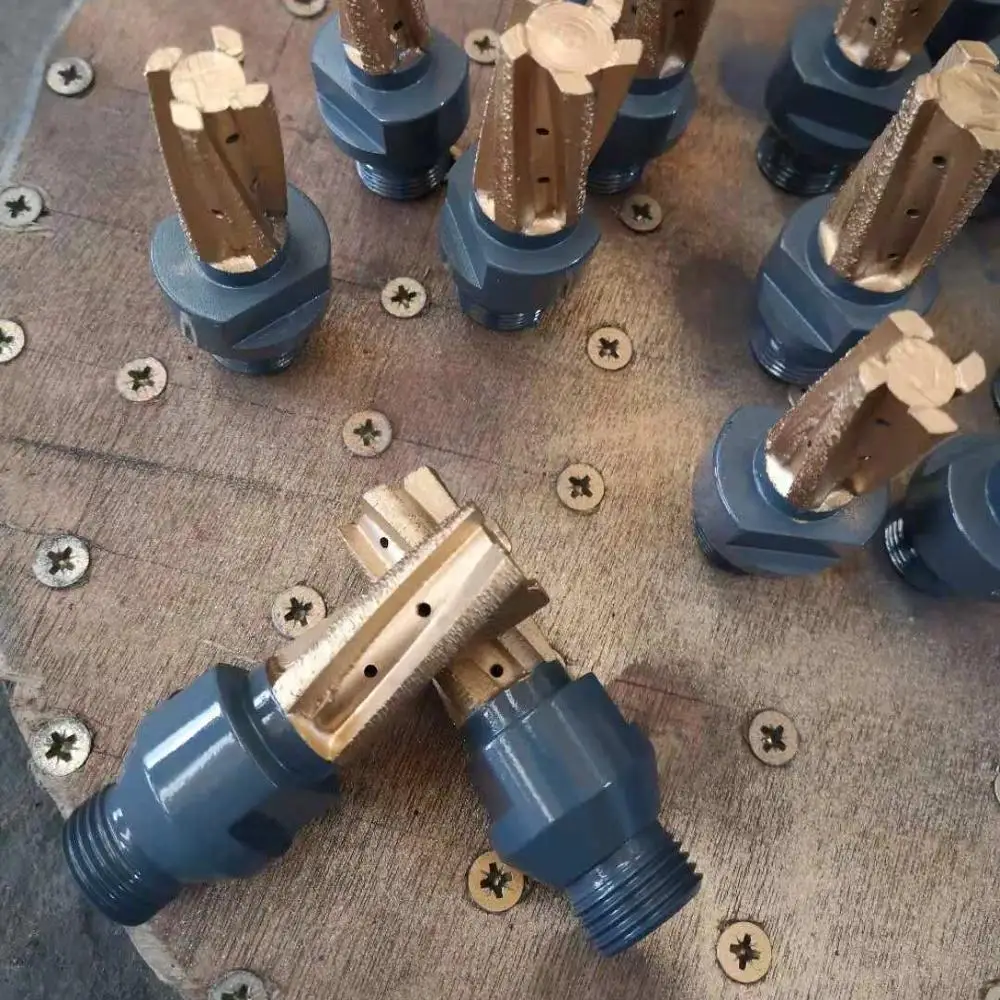 Алмазный инструмент с ЧПУ, фрезерный станок с ЧПУ, режущий инструмент на станке с ЧПУ Intermac