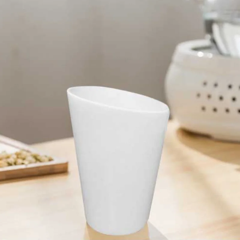 Wholesale Hotel Amenities Cheap Travel Ceramic Toothbrush and Mouthwash Cup for Guests