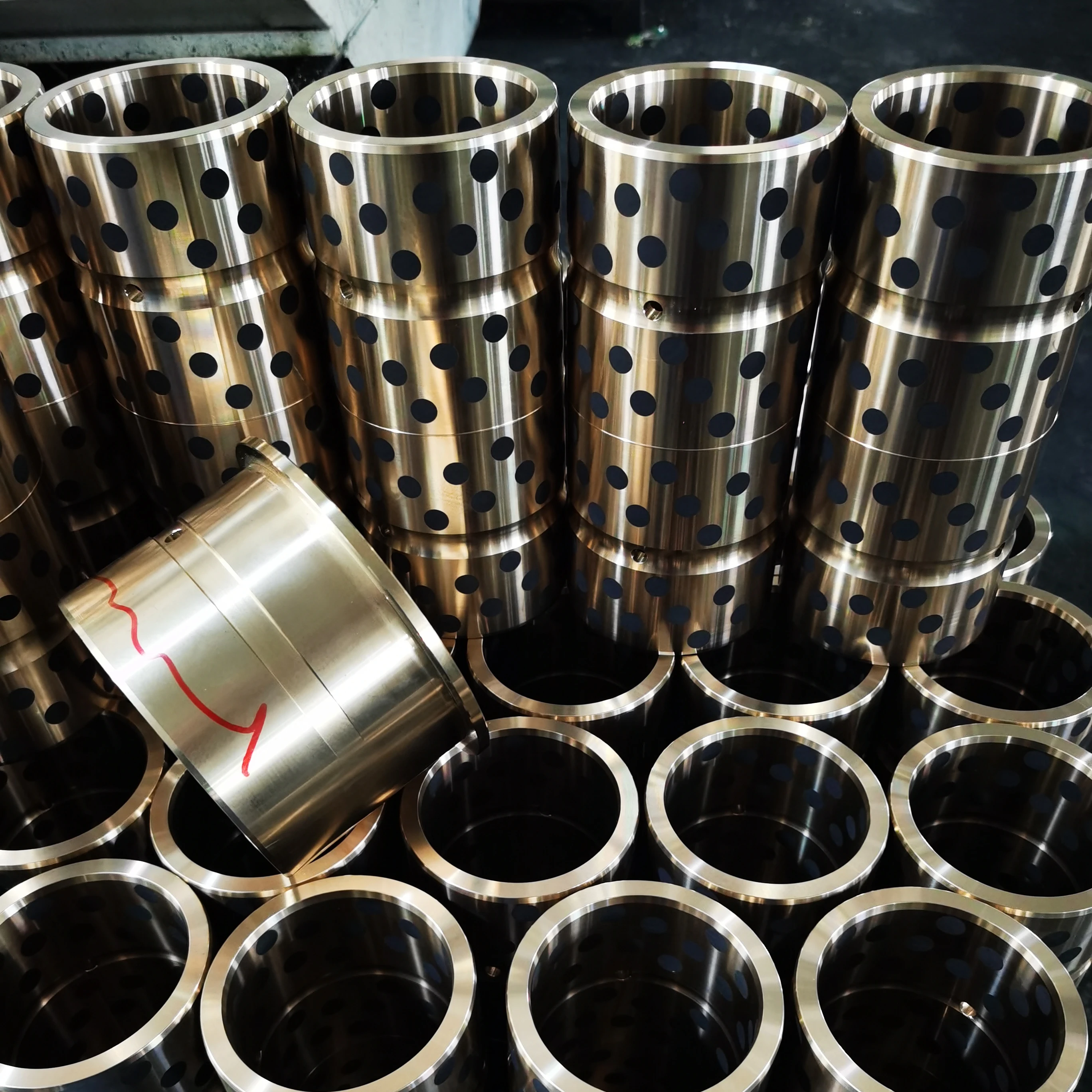 oiles 500SP graphite brass bushing, high hardness lubricating bearing, free graphite bronze bush