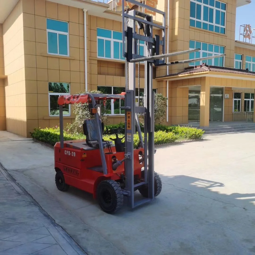 Four Wheel Battery Electric Forklift 2 T Forklift Machine Electric Stacker Truck Full Electric Forklift In Warehouse