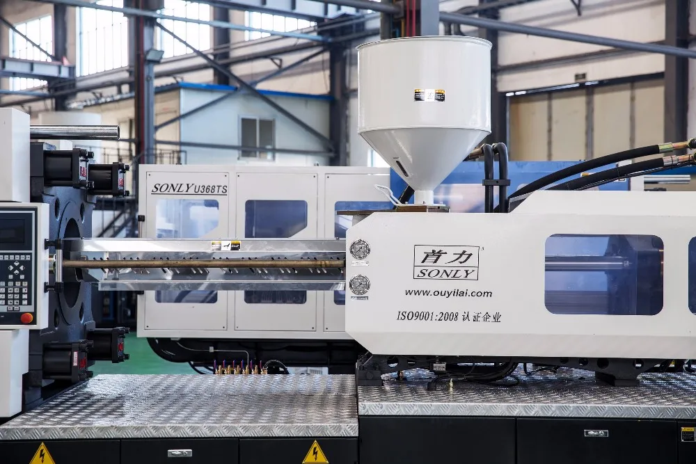 158 Tons sonly Plastic Injection Molding Machine for plastic spoon fittings