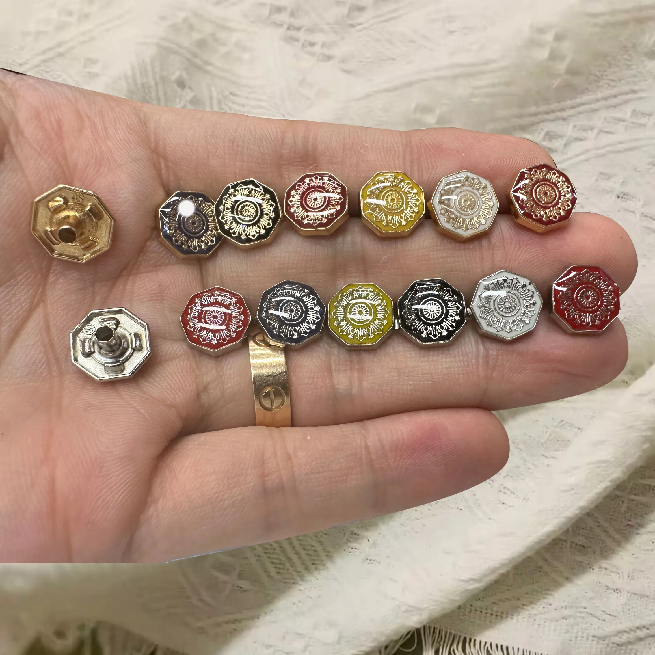 Custom Design OEM Pressing Buttons Metal Snap Button for Clothes Decorative Accessories