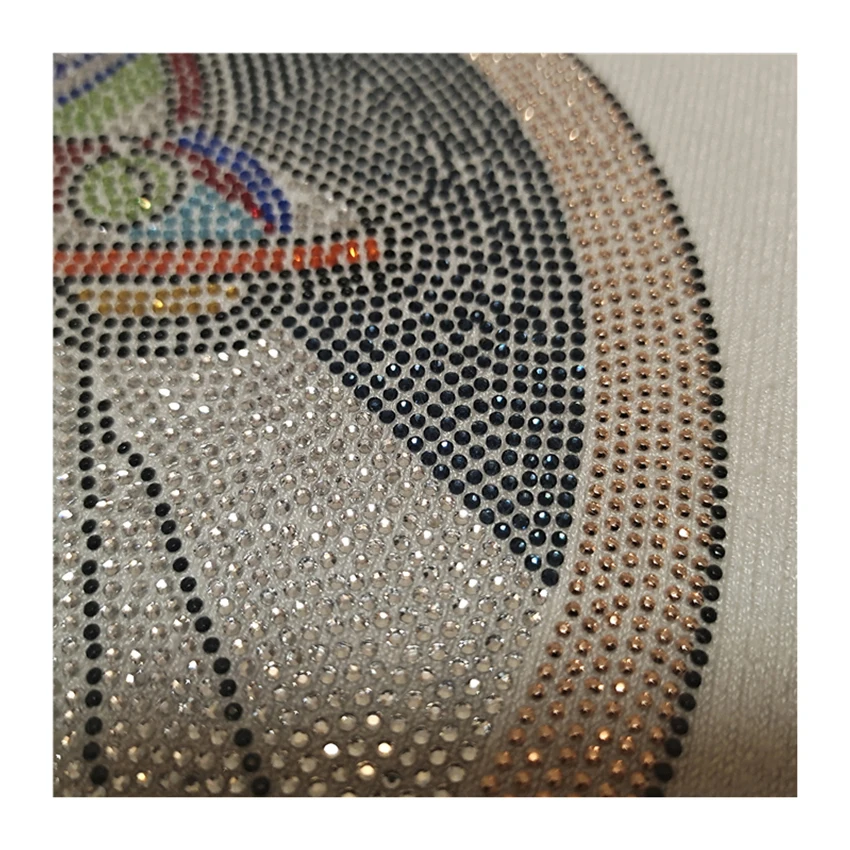 
China Supplier Wholesale Accept Customization Hot-Fix Motif Colorful Rhinestone Pendant for Mail Art 