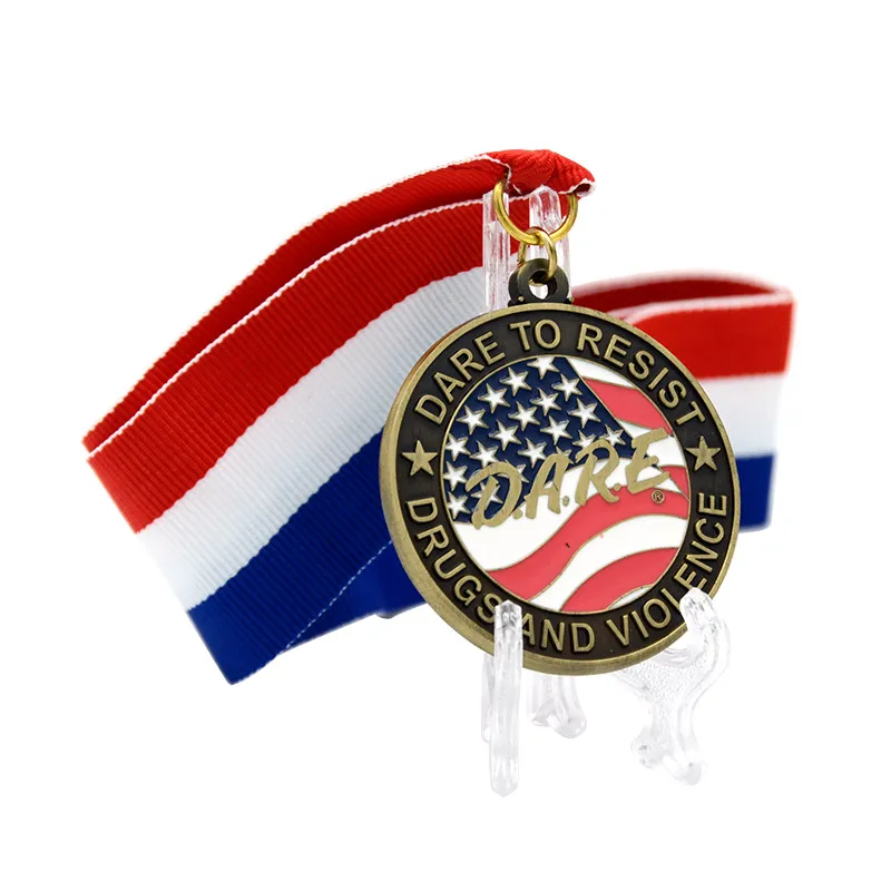 Shenzhen  Longzhiyu 14 years maker  custom track team style medal stamping chocolate marathon medals