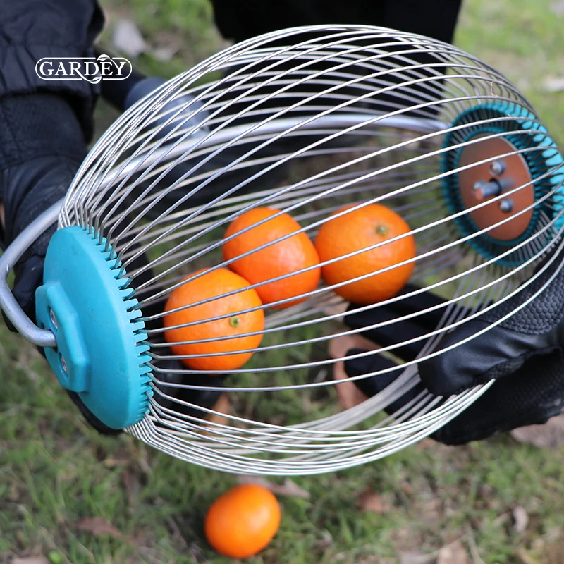 Durable Long Handle Lightweight Garden Tool Harvester Fruit Picker Nut Gatherer