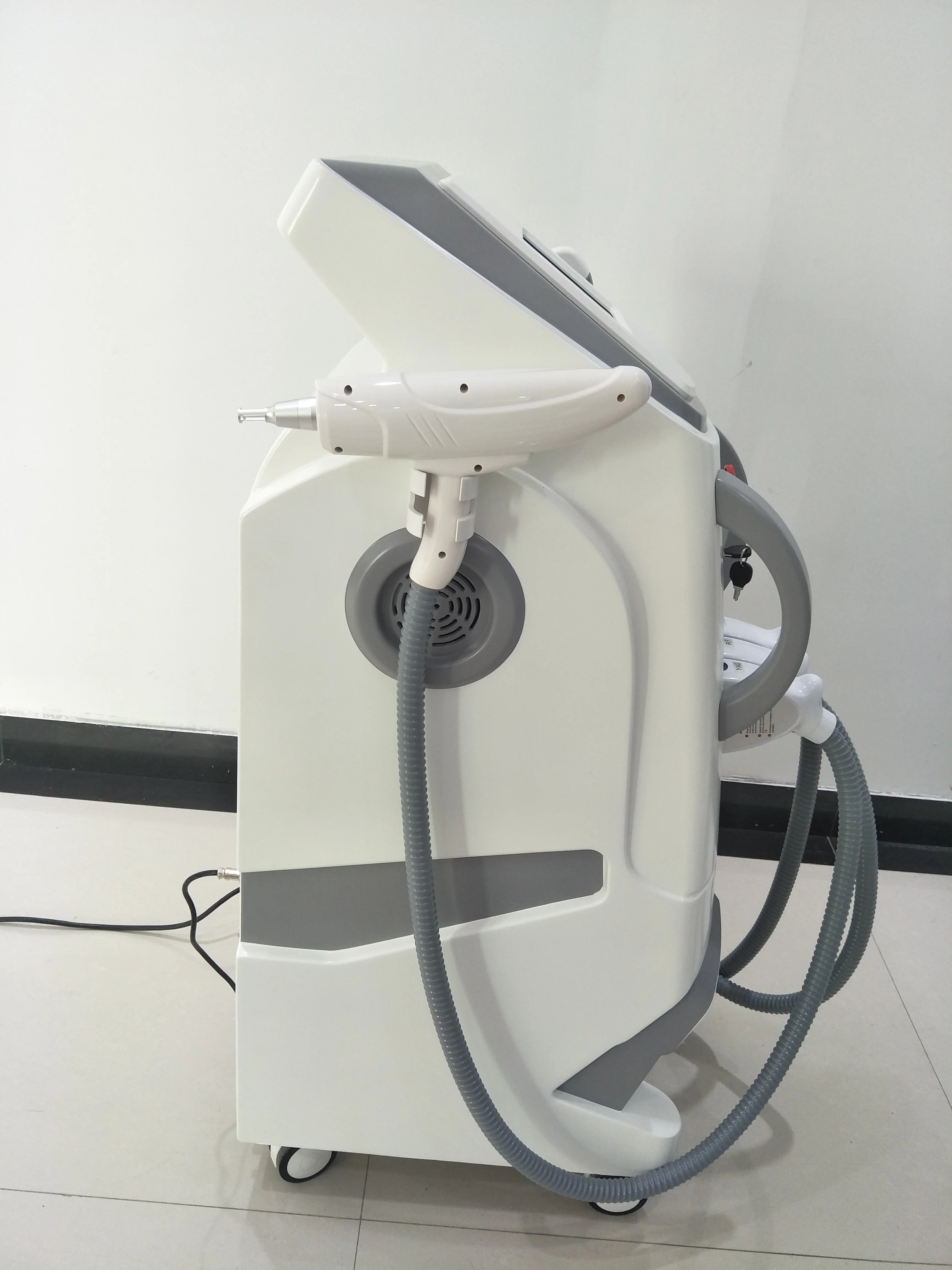 360 Wholesale Magneto Optic 3 In 1 Multifunctional Dpl Opt Shr Rf Yag Picosecond Ipl Laser Hair Removal Machine