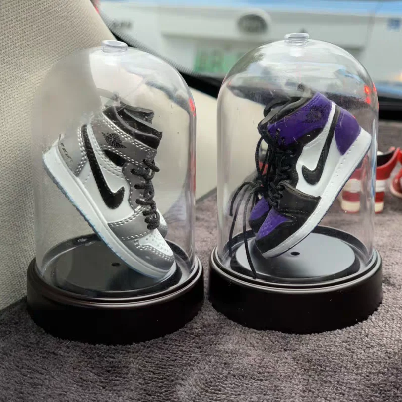 
Handmade AJ jordan 3d sneaker shoe keychain 