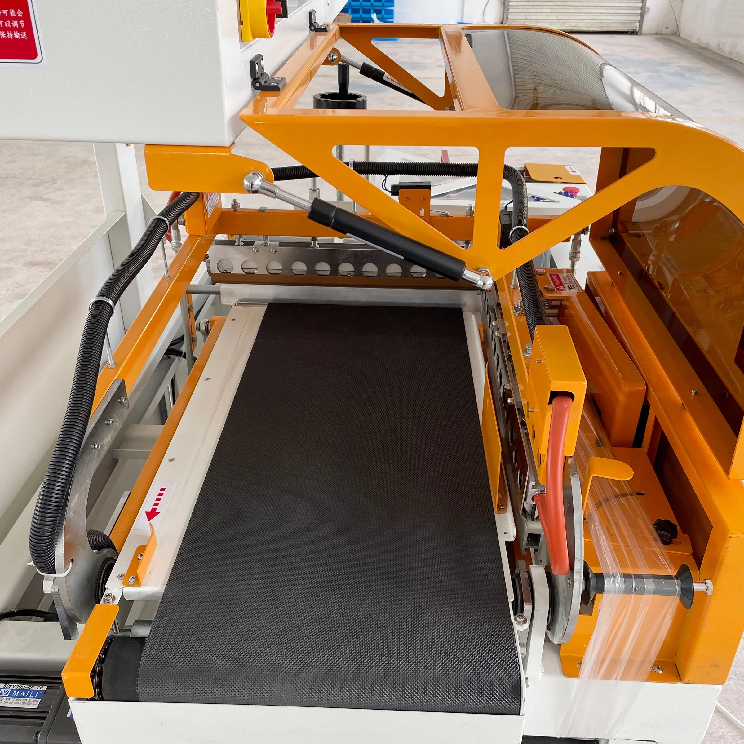 HY-450 Haoyuan Automatic Plastic Film Heat Shrink Packaging Wrapping Machine Machines Manufacturers